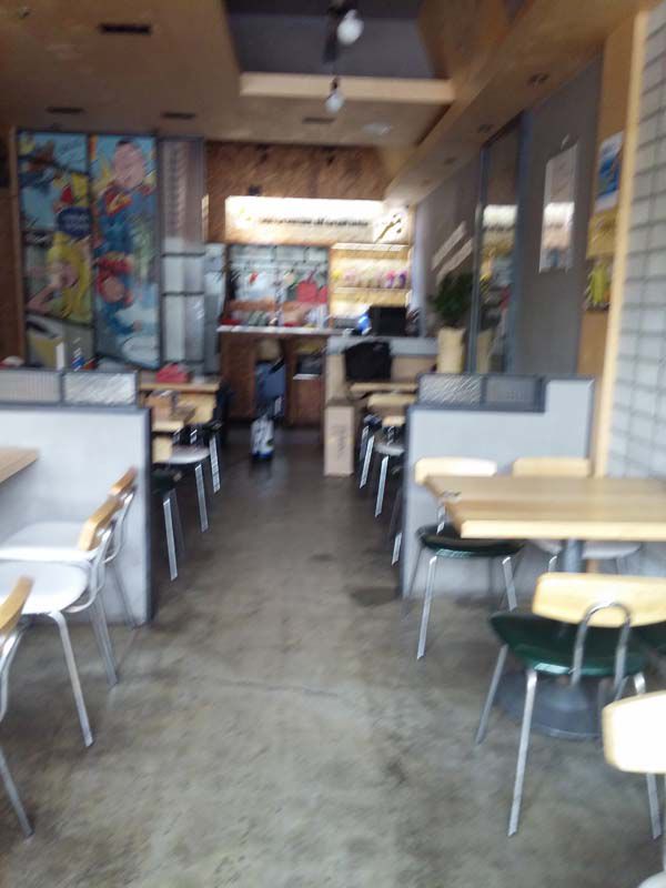 식당 바퀴벌레 퇴치 의뢰